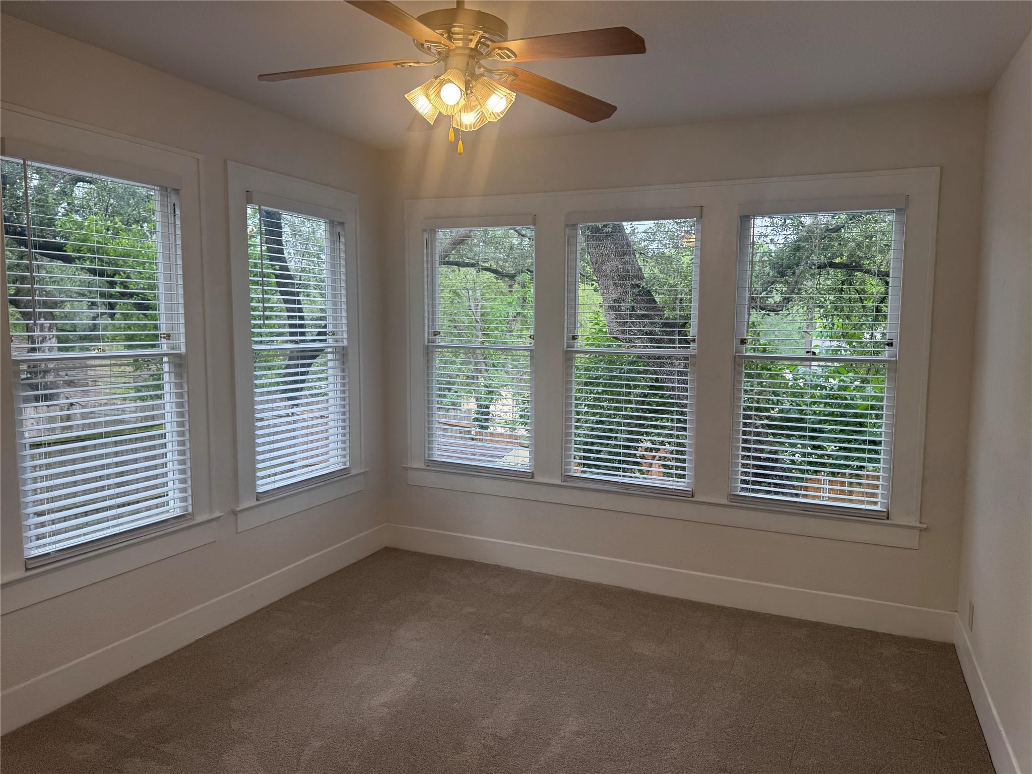 2842 Shoal Crest Ave, Austin, TX 78705