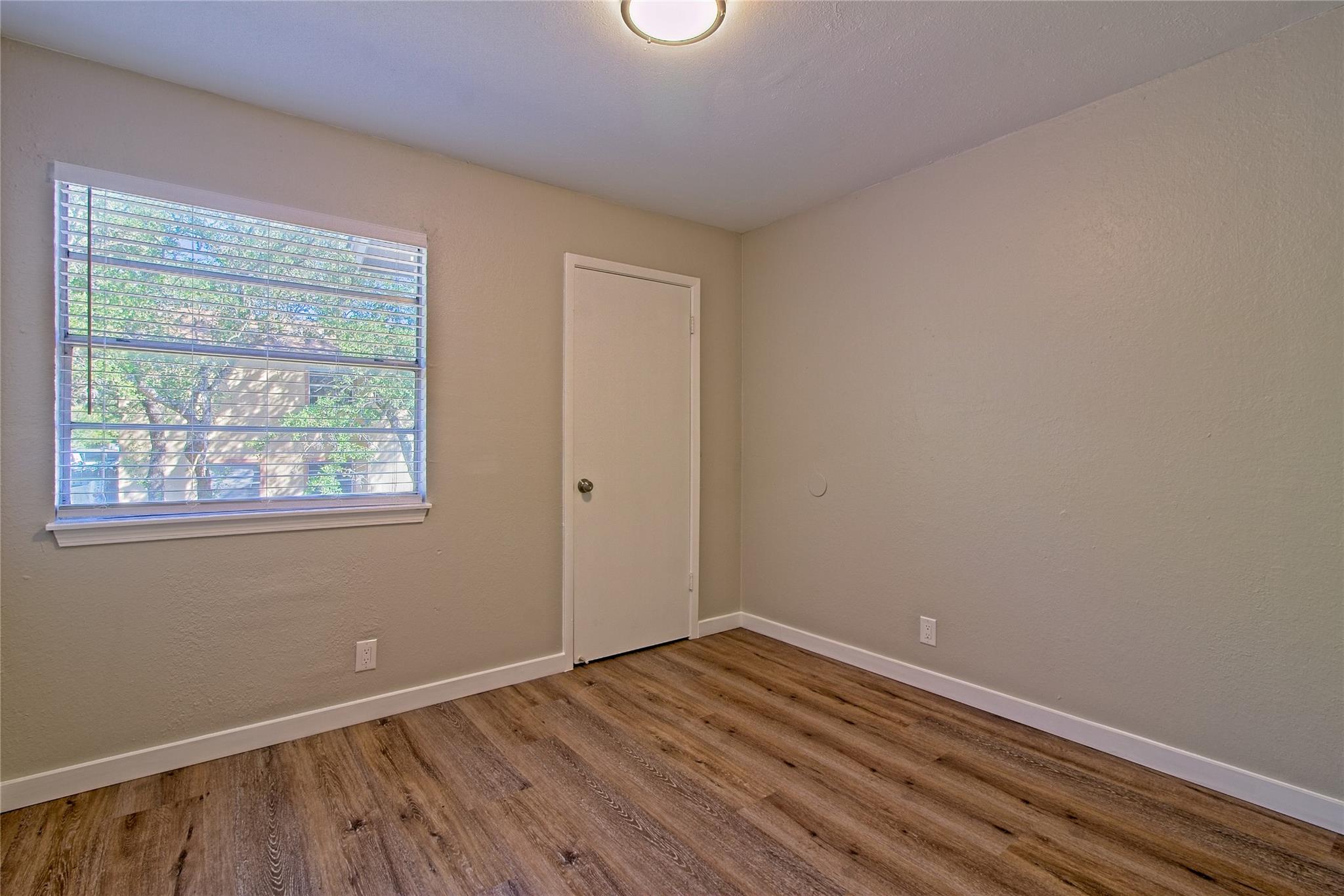401 Hedgewood Dr # C, Georgetown, TX 78628