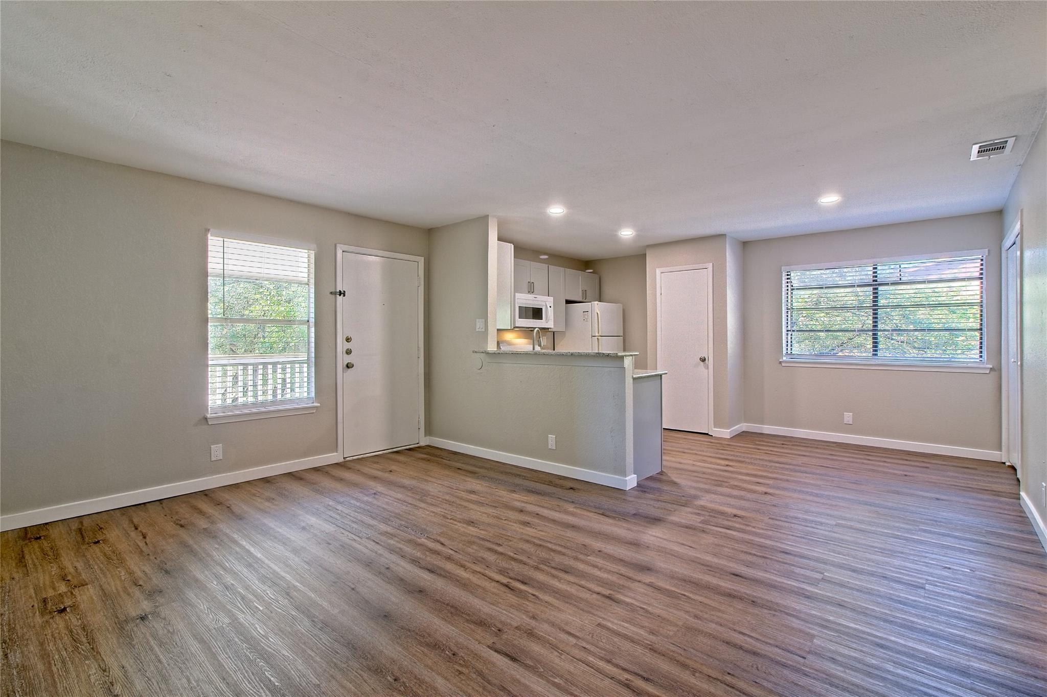 401 Hedgewood Dr # C, Georgetown, TX 78628