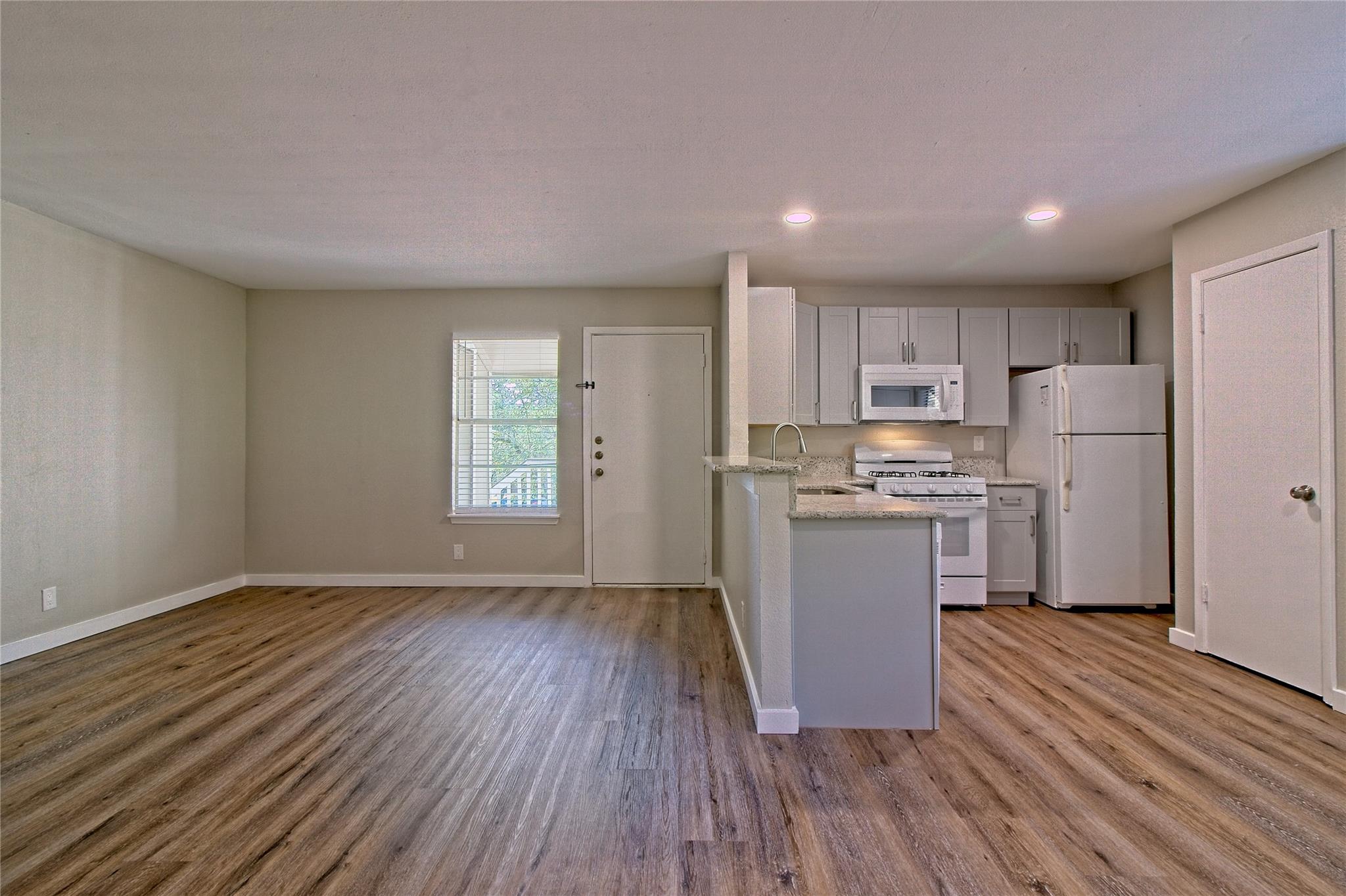 401 Hedgewood Dr # C, Georgetown, TX 78628