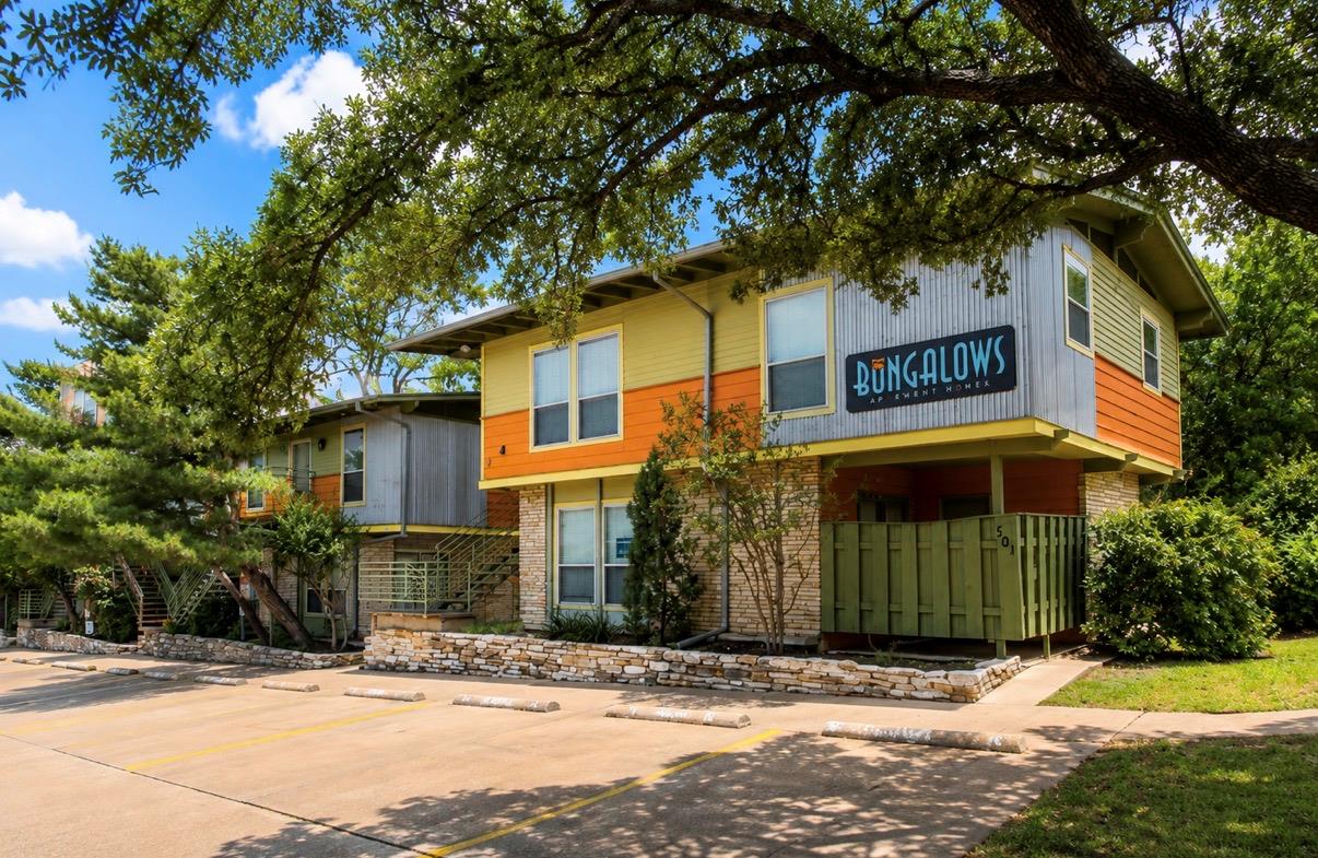 2706 Cole St # 102B, Austin, TX 78705