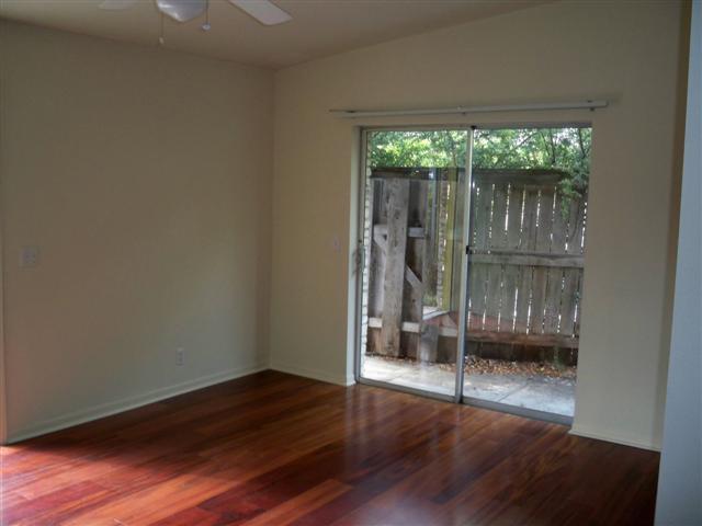 2706 Cole St # 102B, Austin, TX 78705