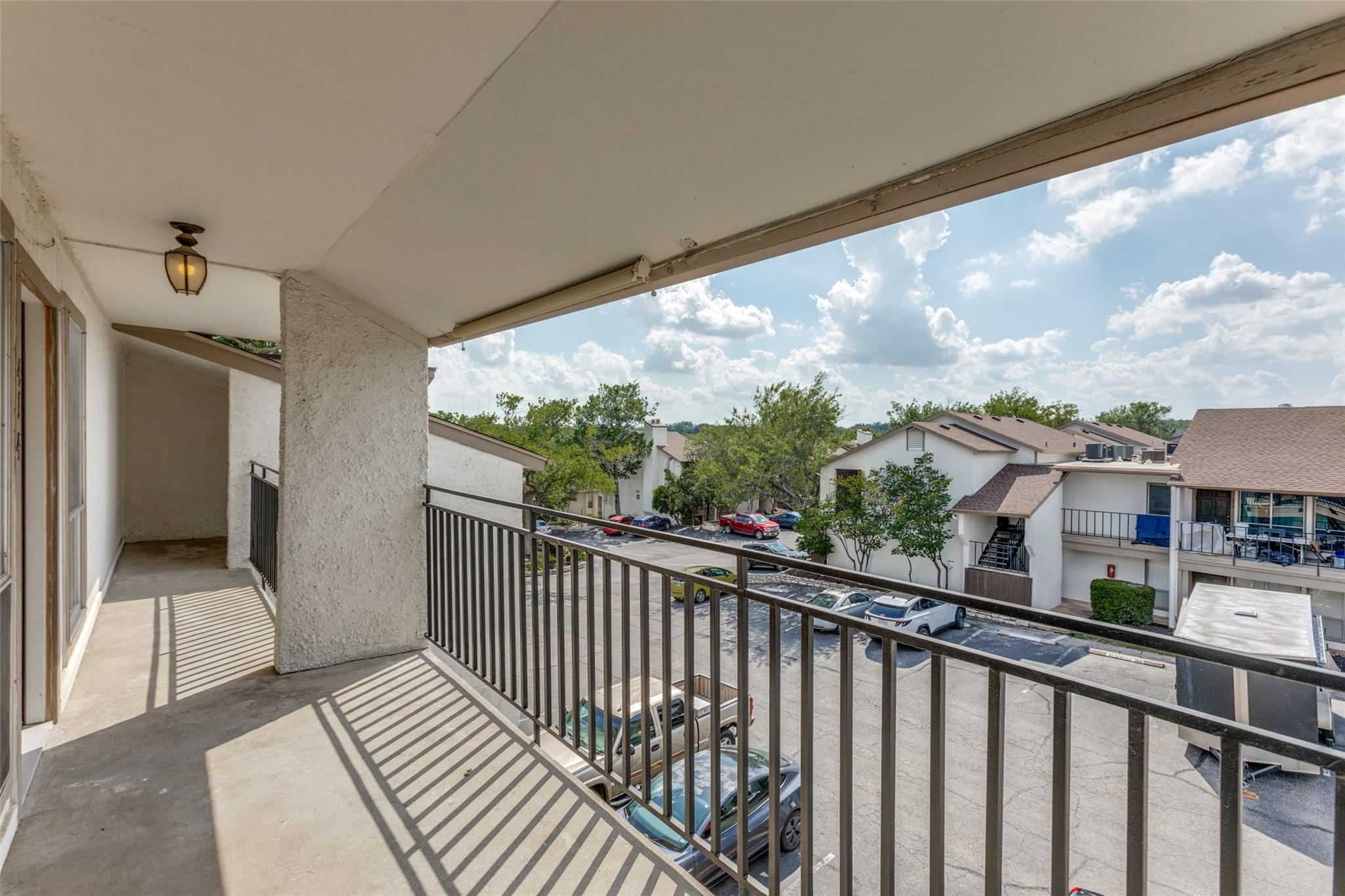 6910 Hart Ln # 414, Austin, TX 78731