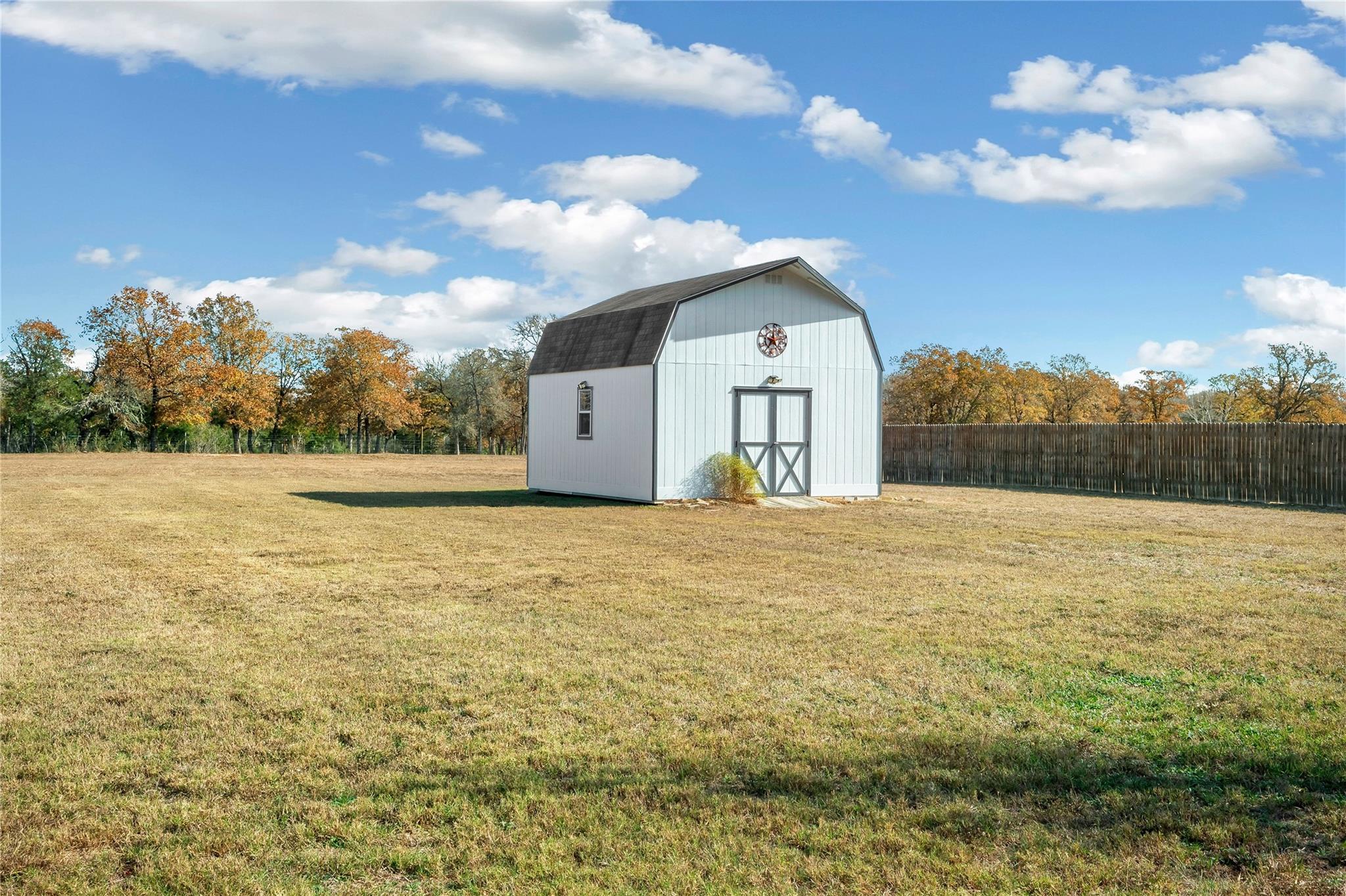 167 Hay Meadow Rd, Cedar Creek, TX 78612