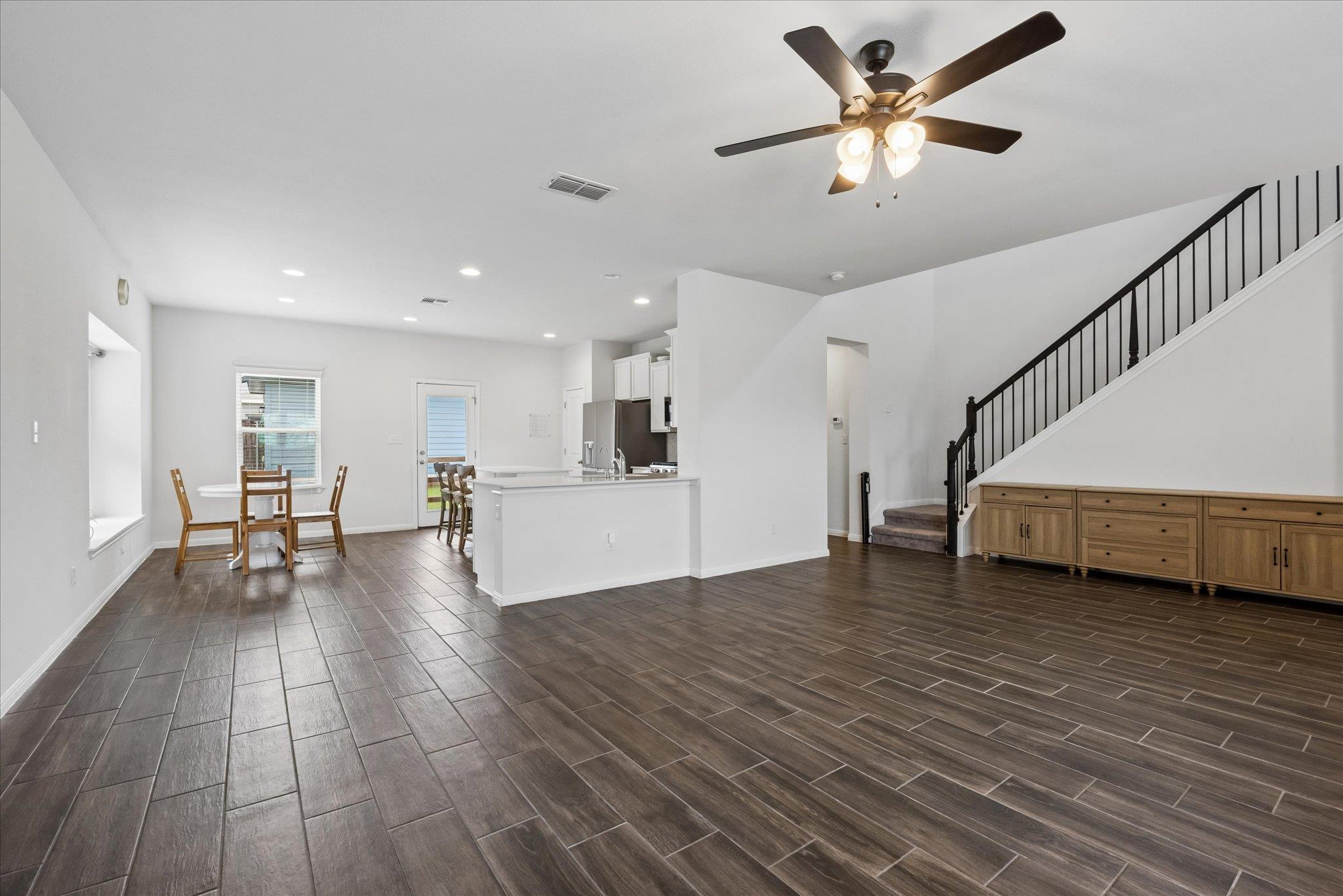 145 Horsemint Way, San Marcos, TX 78666