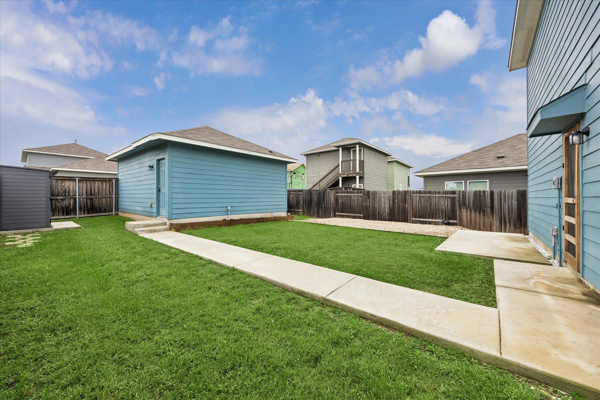 145 Horsemint Way, San Marcos, TX 78666