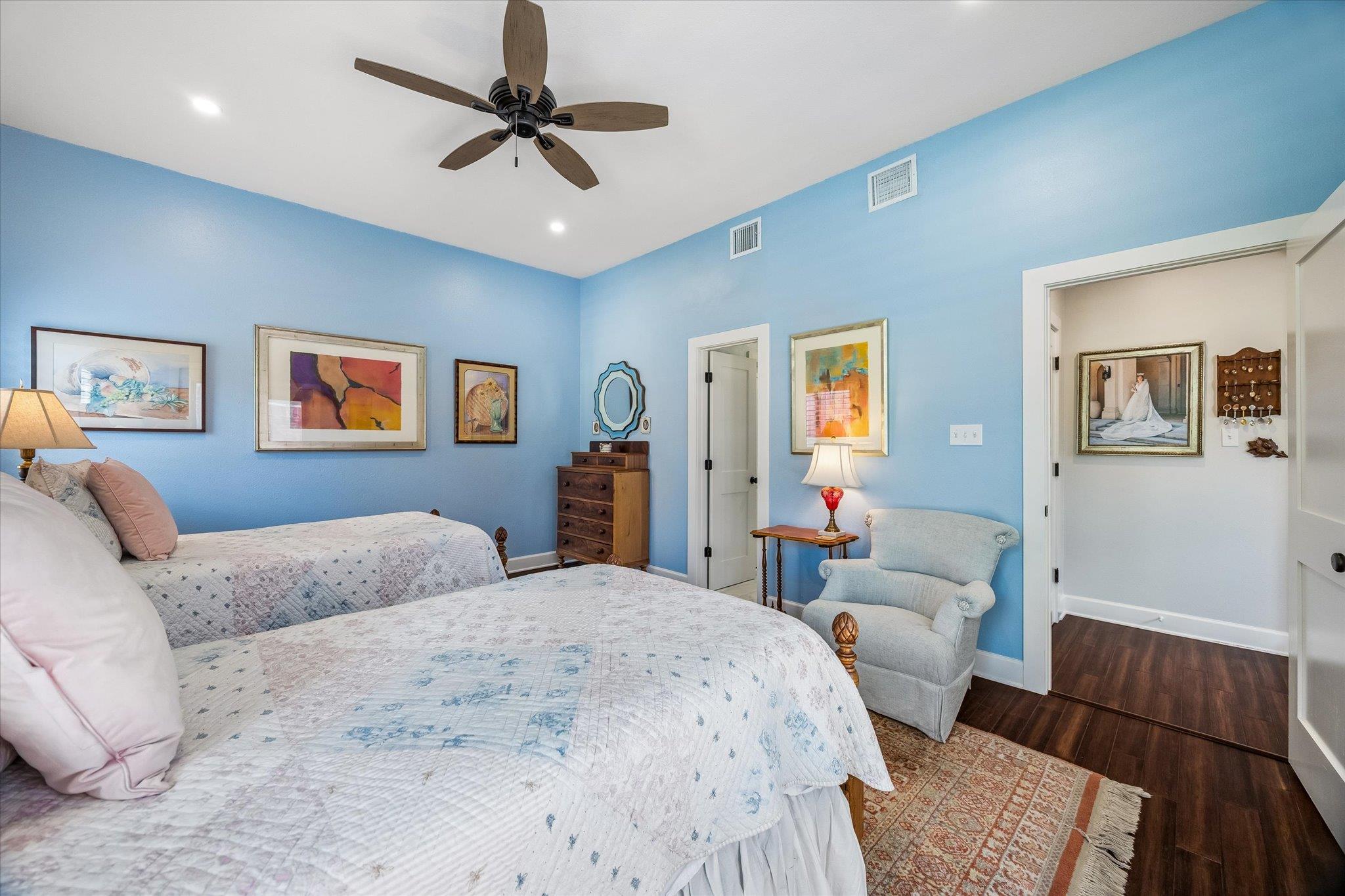 2708 W 35th St, Austin, TX 78703