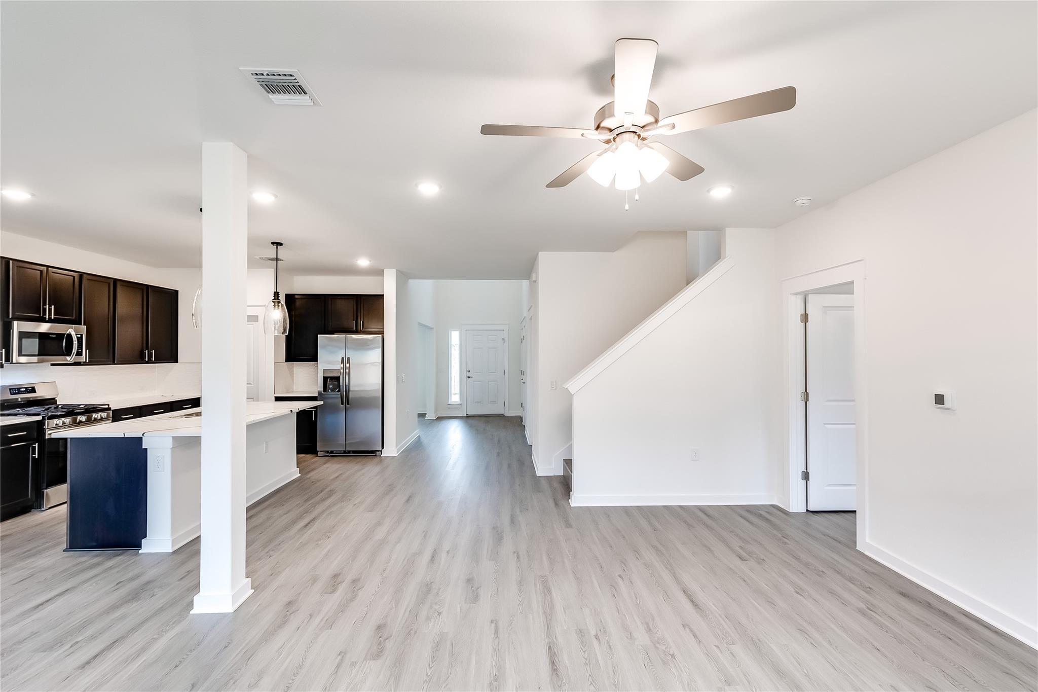 15501 Lustrous Amber Cv, Del Valle, TX 78617