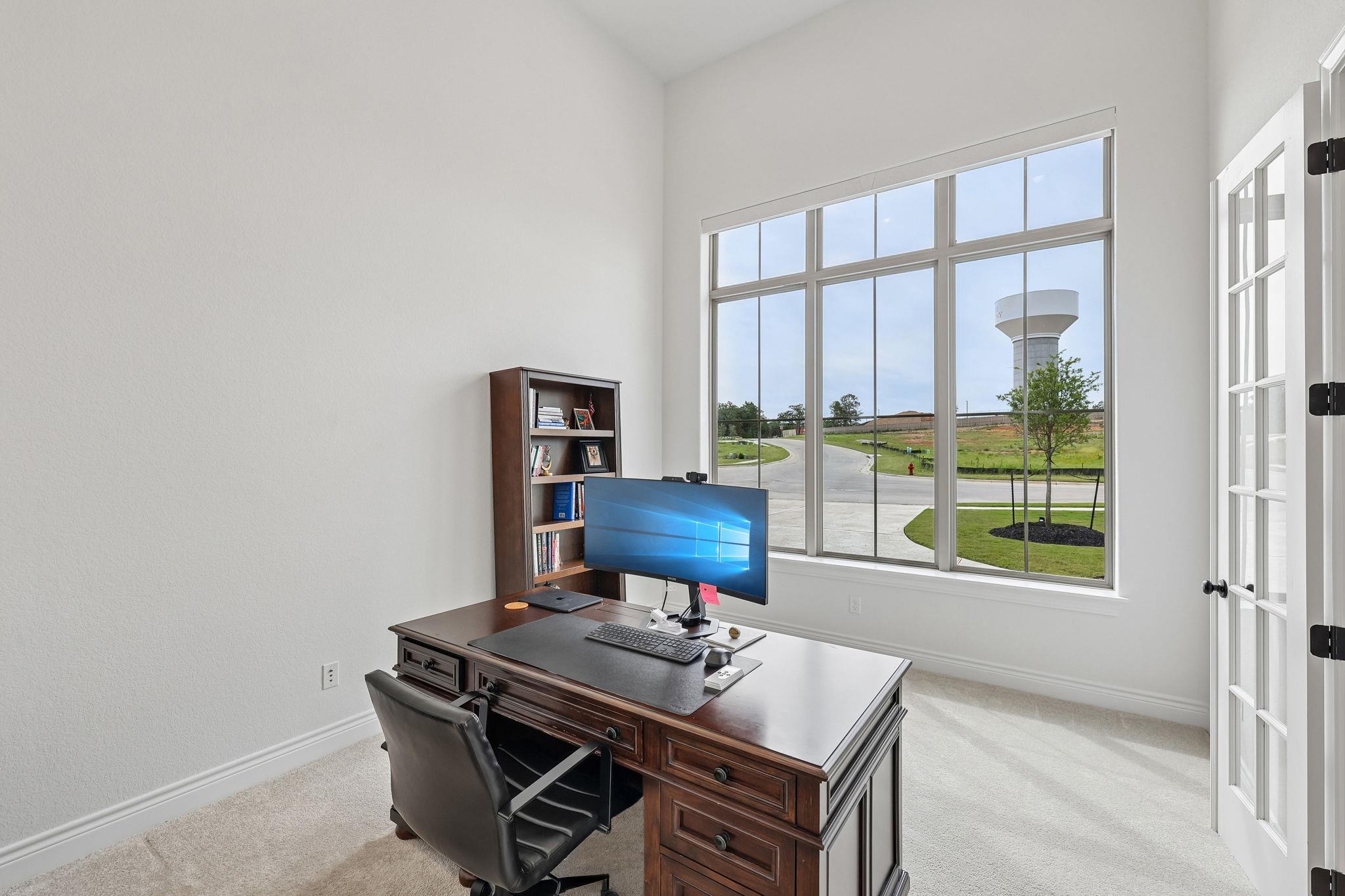 130 Firethorn Loop, Bastrop, TX 78602