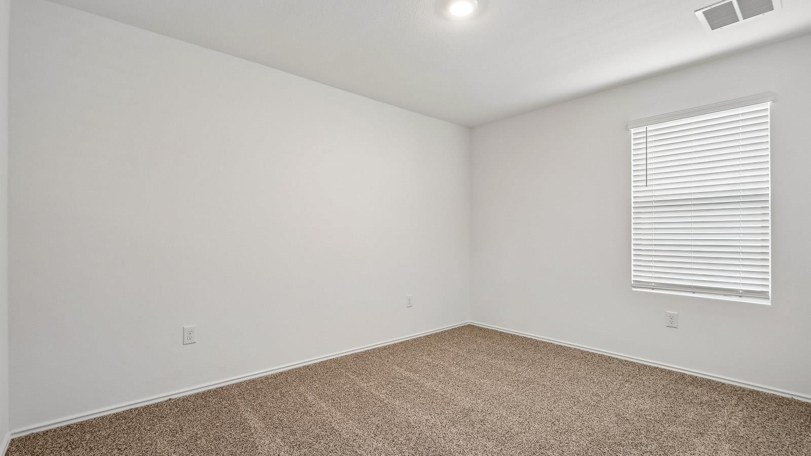 12101 Pike Bnd, Mustang Ridge, TX 78610