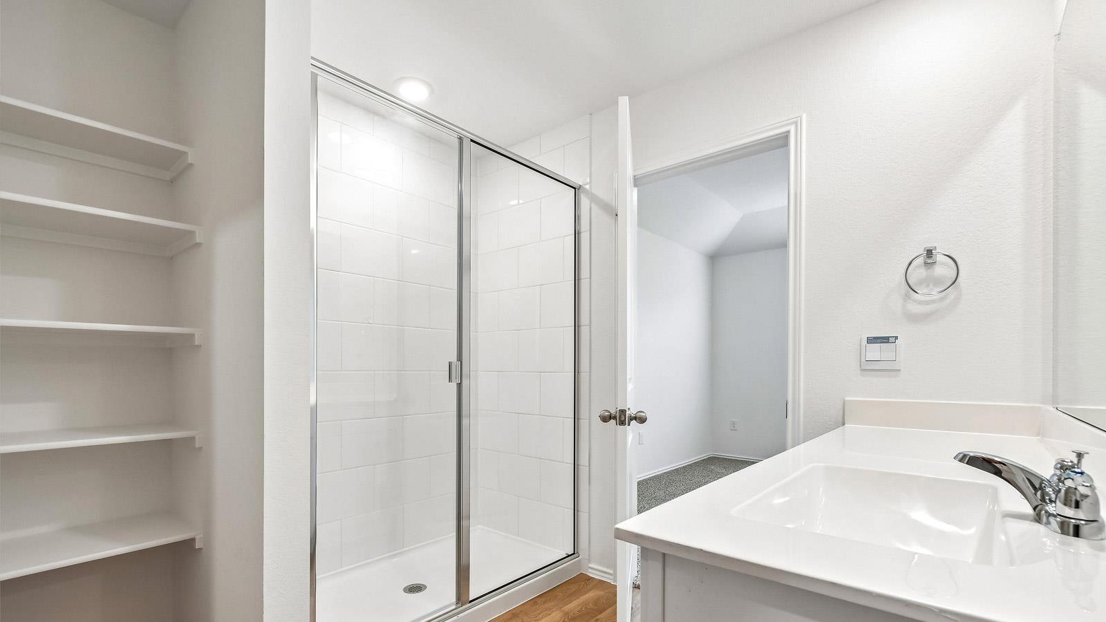 12101 Pike Bnd, Mustang Ridge, TX 78610