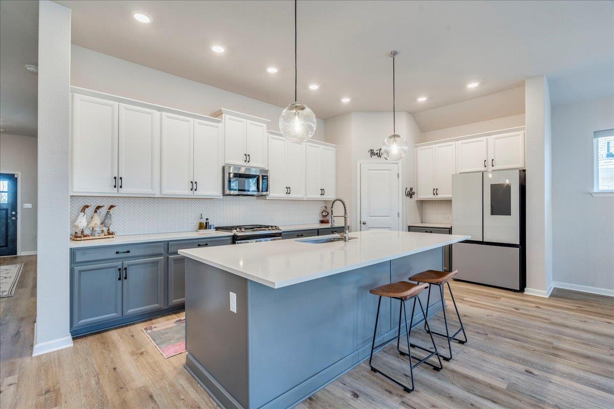 200 Christi Ct, Kyle, TX 78640