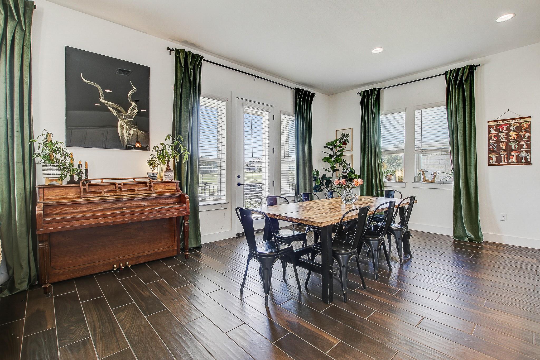 9208 Apogee Blvd, Austin, TX 78744