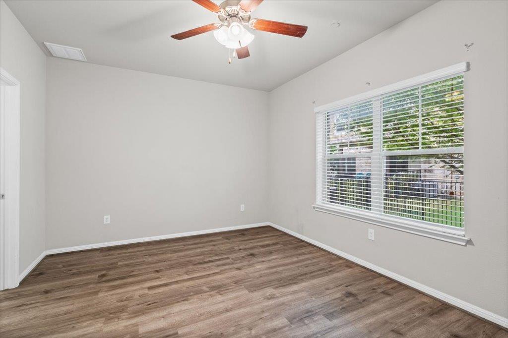 516 E Slaughter Ln # 2104, Austin, TX 78744