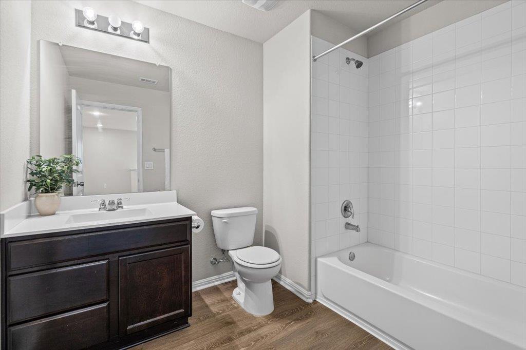 516 E Slaughter Ln # 2104, Austin, TX 78744