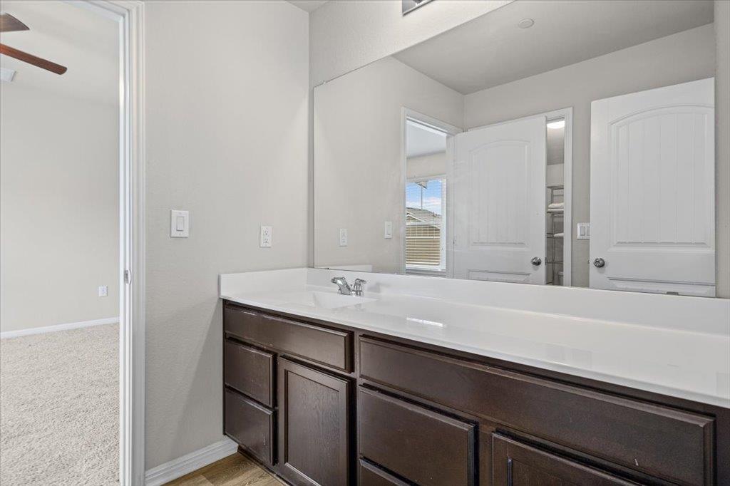 516 E Slaughter Ln # 2104, Austin, TX 78744