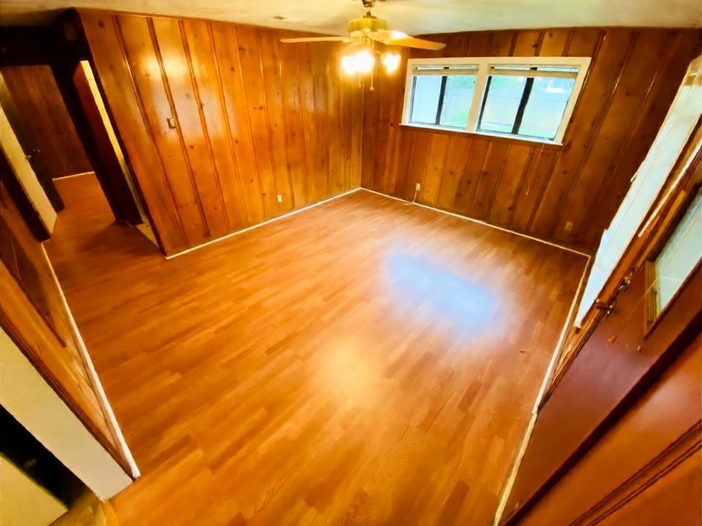 365 E Irby St, Beaumont, TX 77705