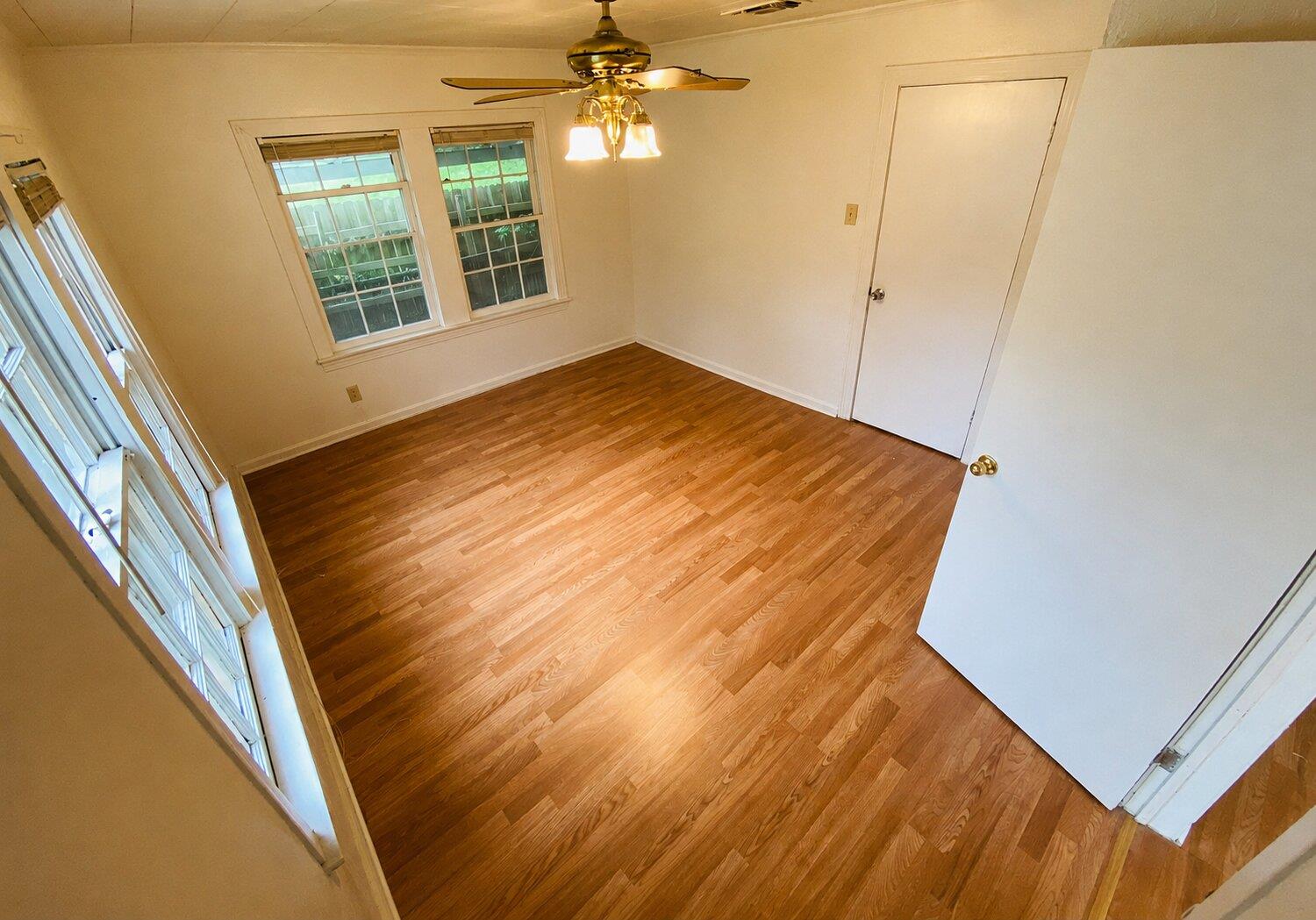 365 E Irby St, Beaumont, TX 77705