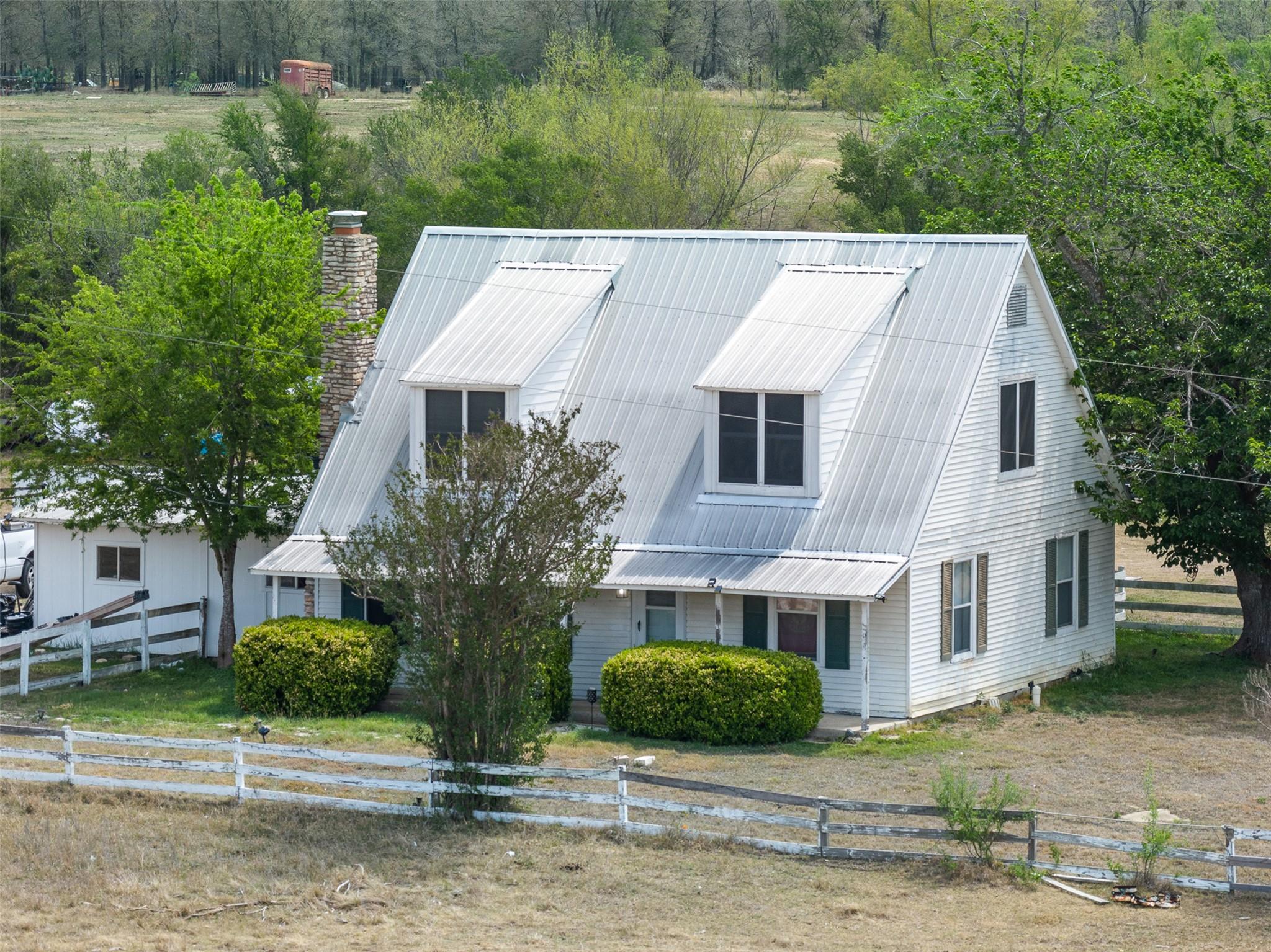 763 Upper Elgin River Rd, Elgin, TX 78621