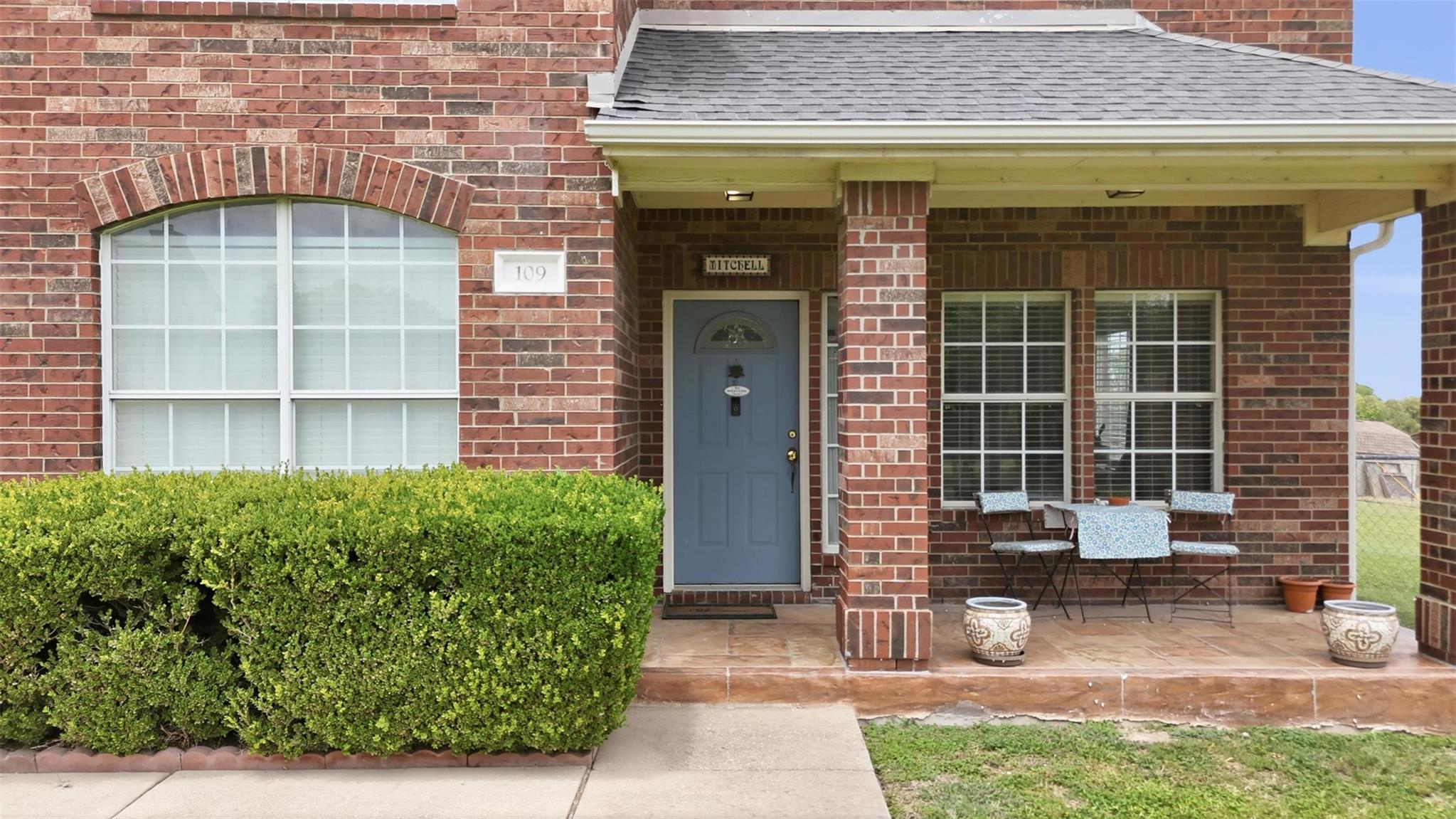109 Morningside Cir, Hutto, TX 78634