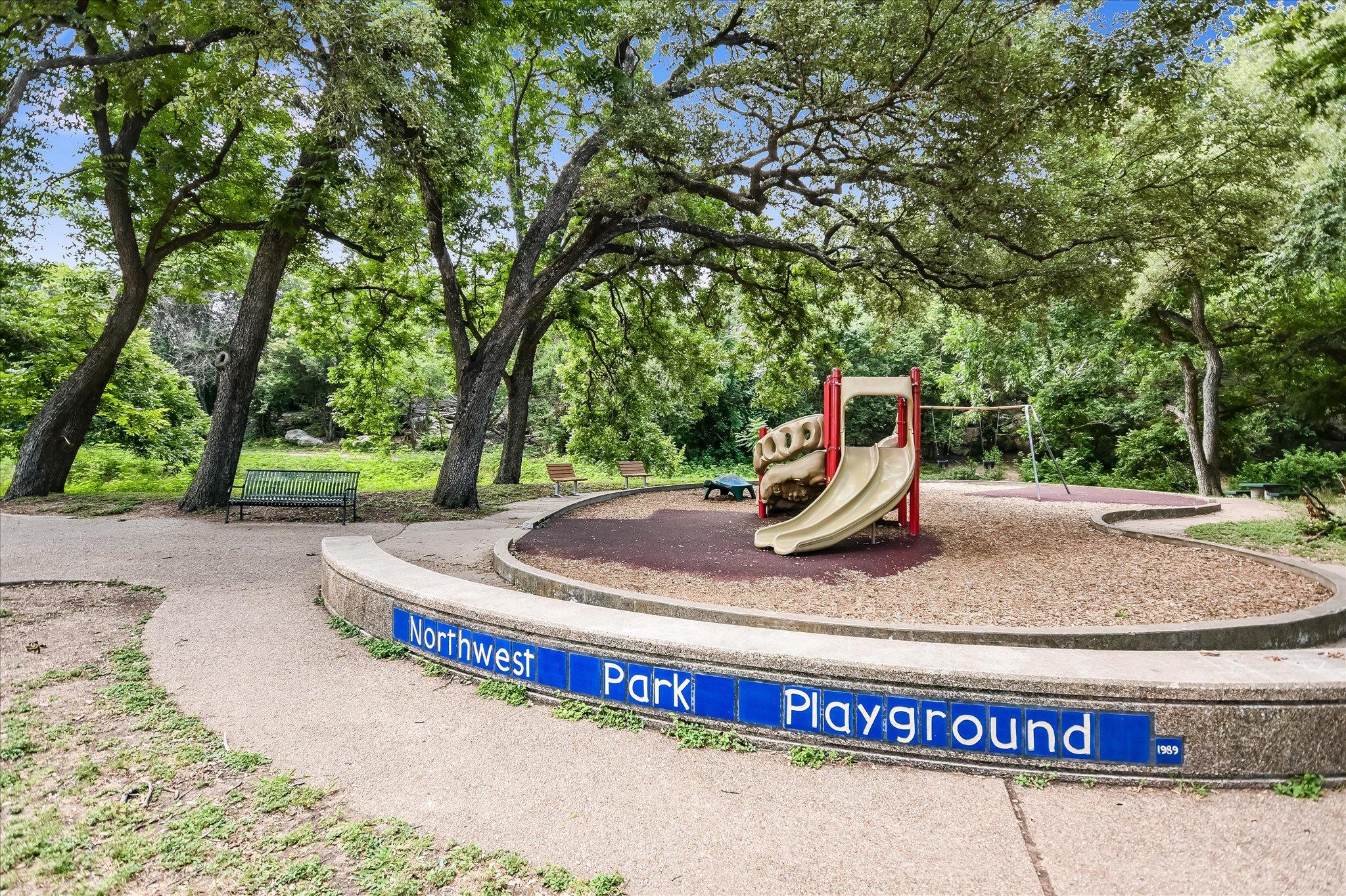 2425 Ashdale Dr # 32, Austin, TX 78757