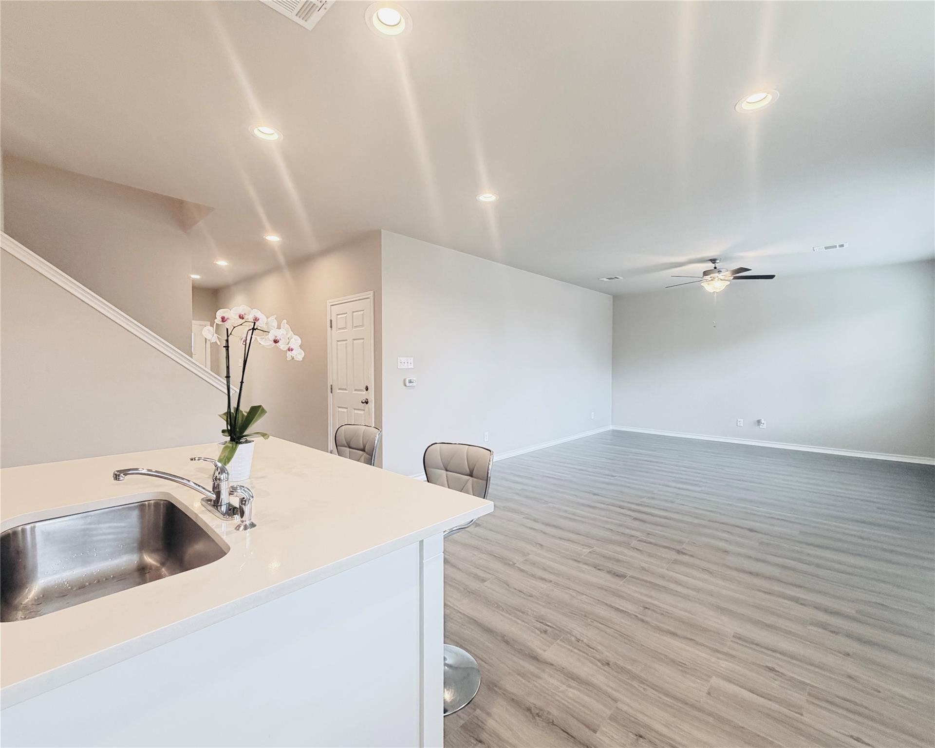 533 Appalachian Trl # 116, Leander, TX 78641