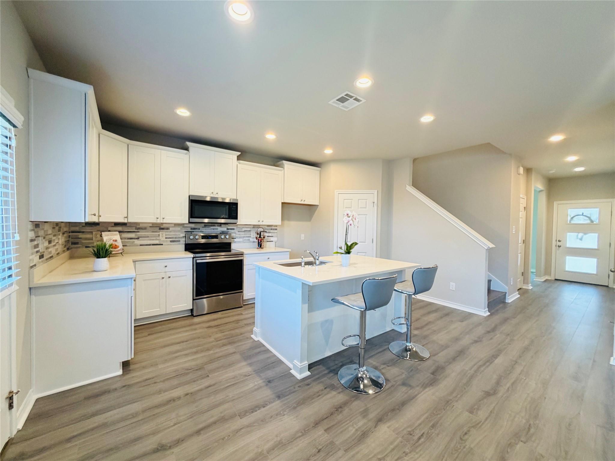 533 Appalachian Trl # 116, Leander, TX 78641