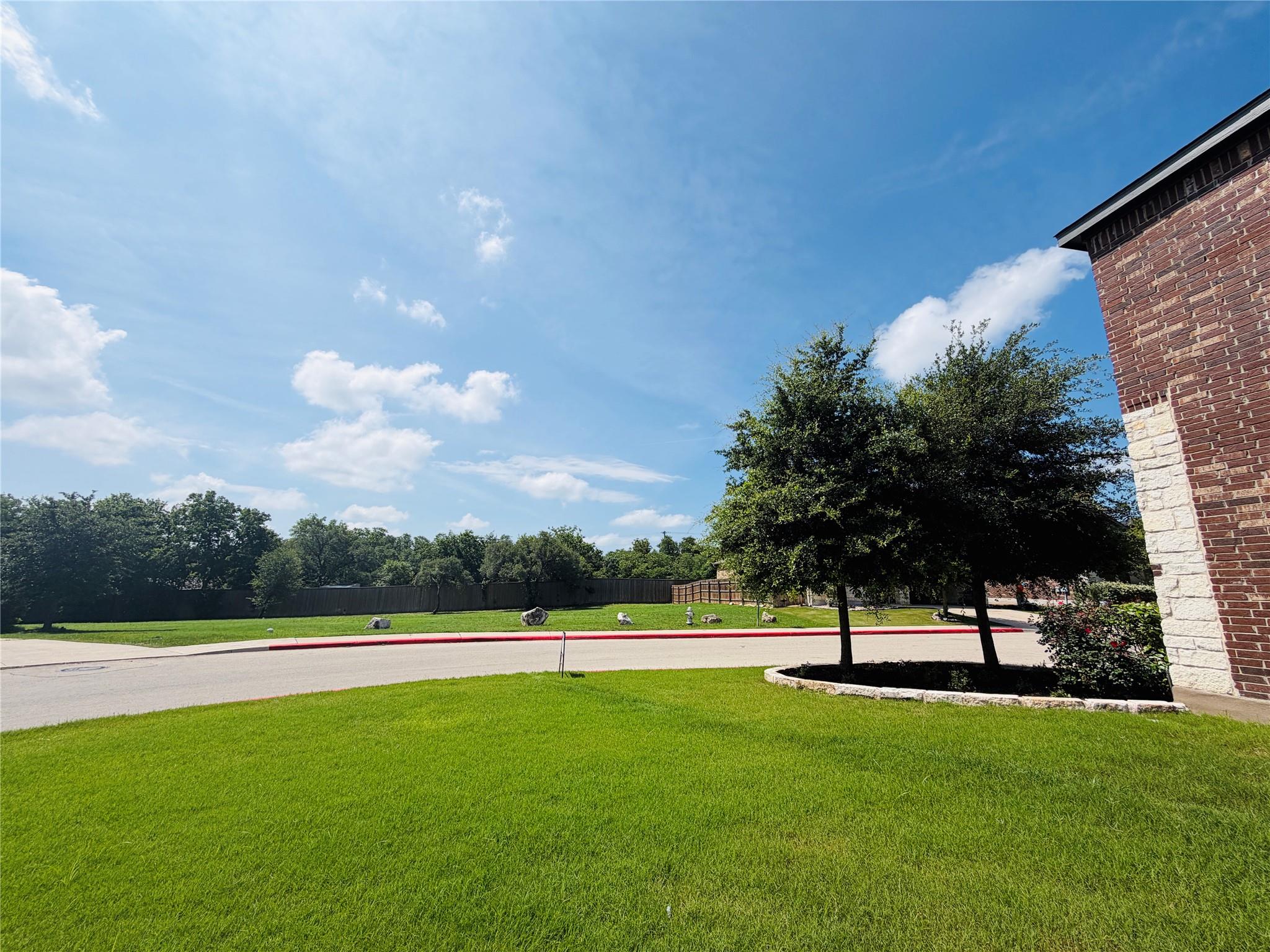 533 Appalachian Trl # 116, Leander, TX 78641