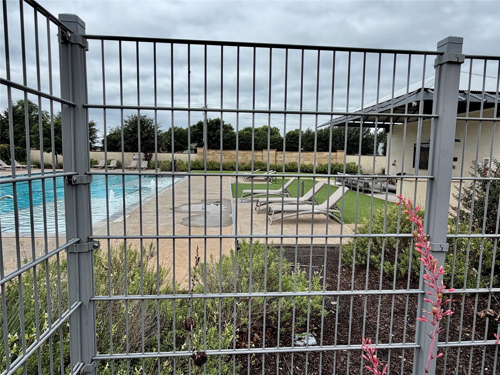533 Appalachian Trl # 116, Leander, TX 78641