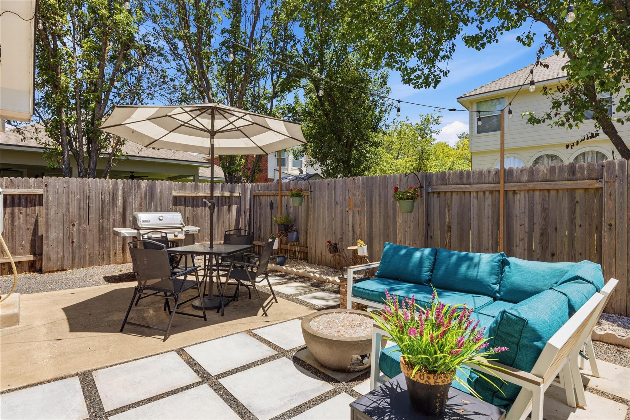 9003 Mountain Mist Ln, Round Rock, TX 78681