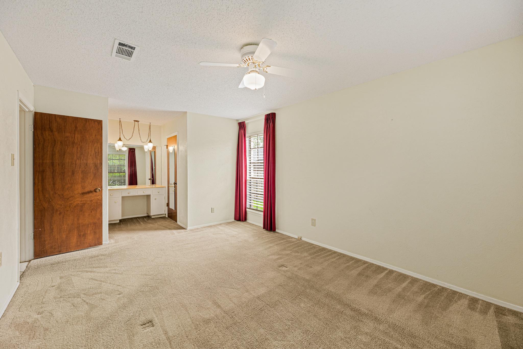 10804 Cobblestone Ln, Austin, TX 78750