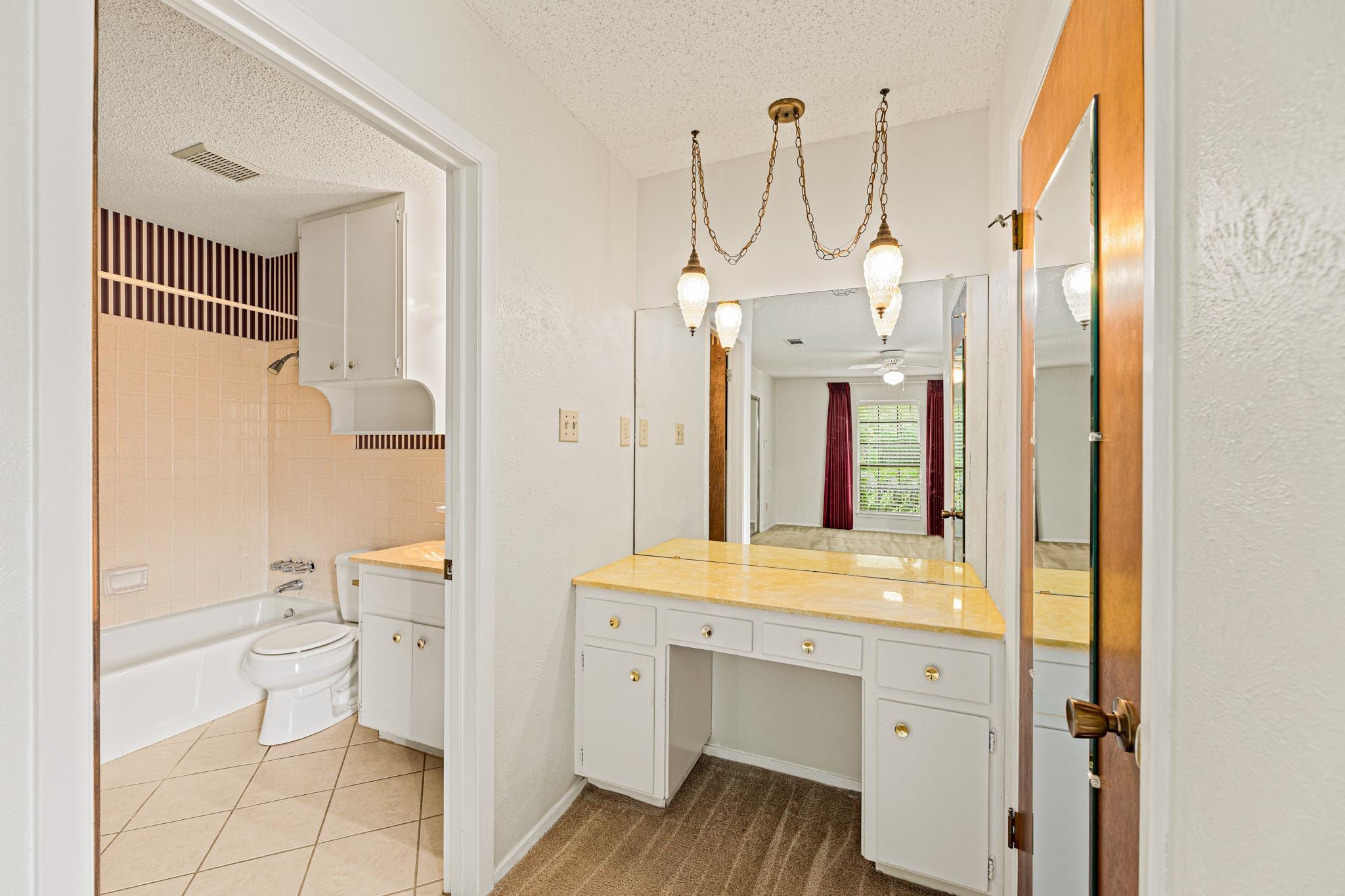 10804 Cobblestone Ln, Austin, TX 78750