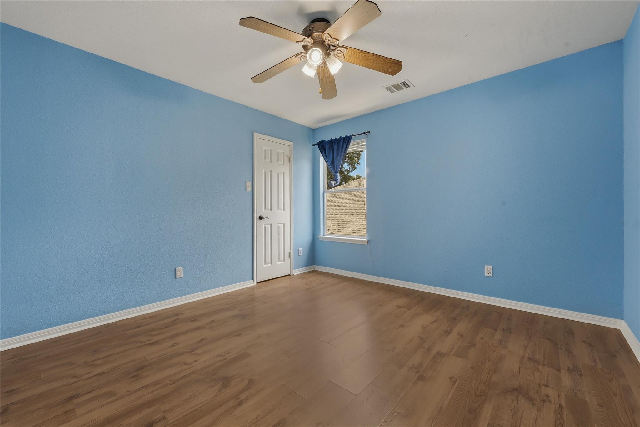 2424 Roundabout Ln, Round Rock, TX 78664
