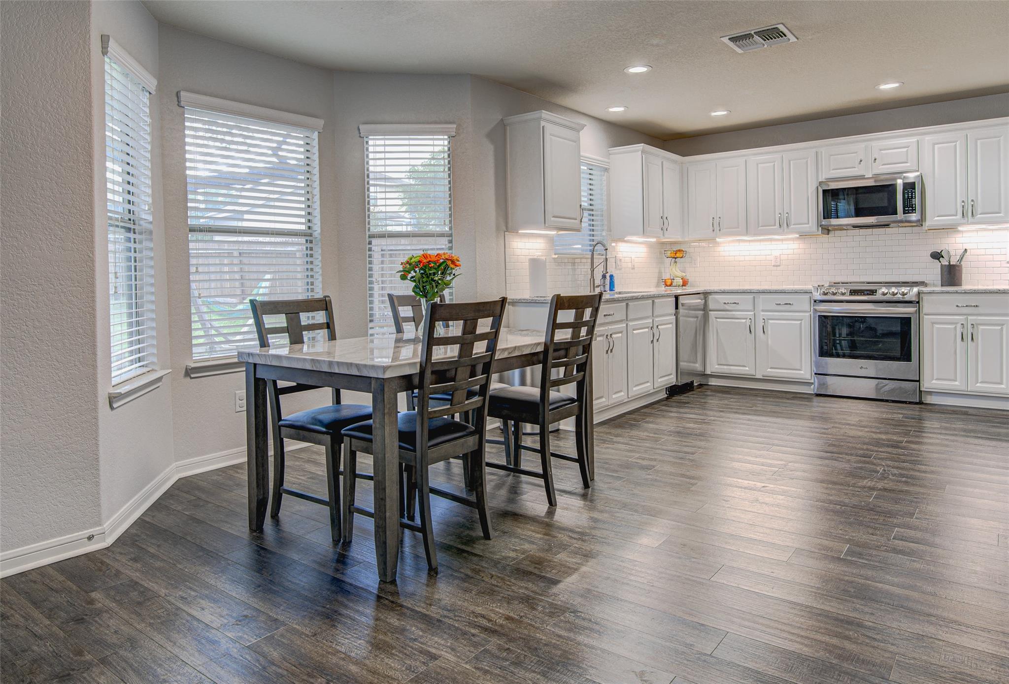 10614 Black Wolf Bay, San Antonio, TX 78245
