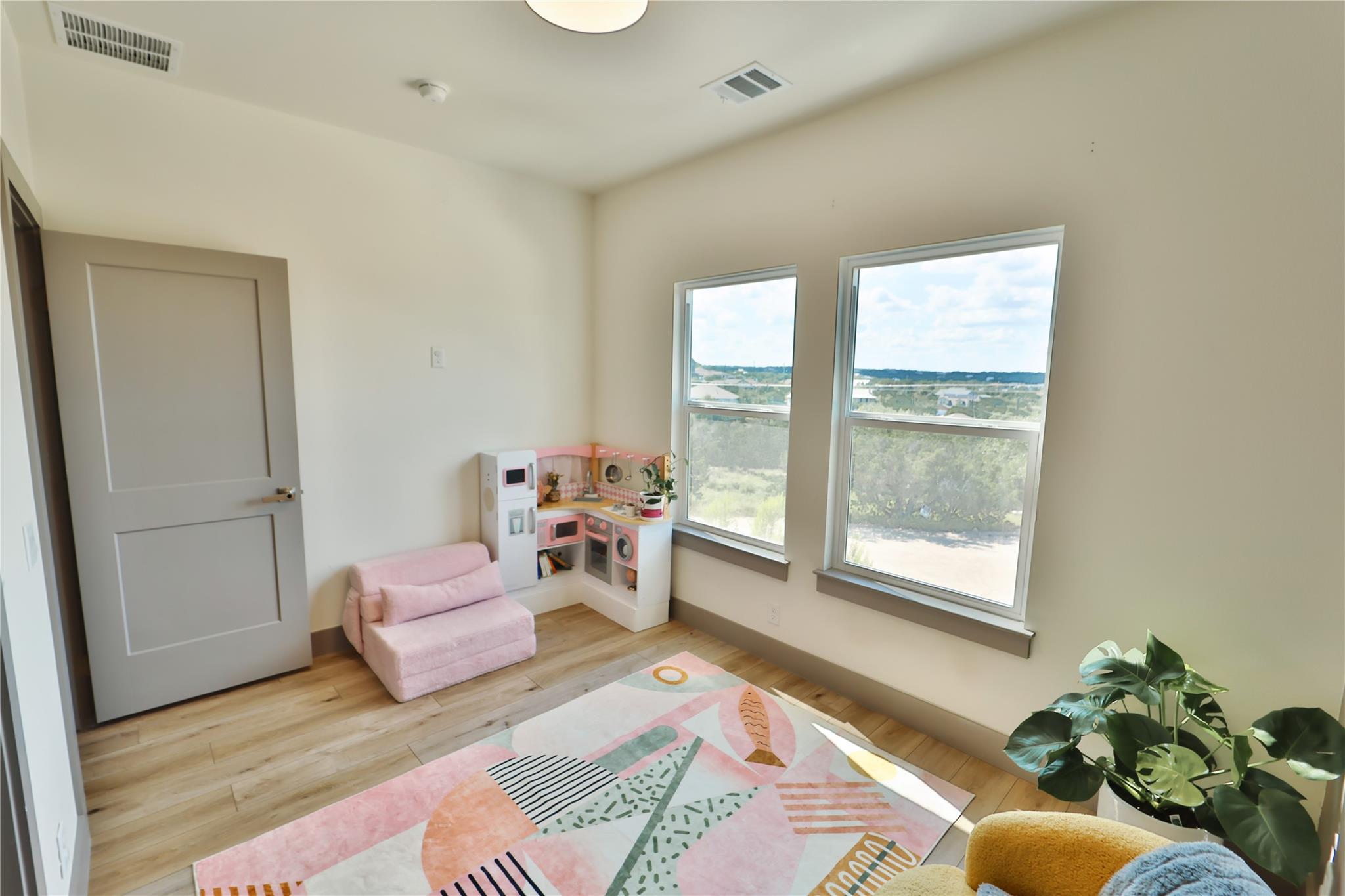 10613 Knob Hl, Dripping Springs, TX 78620