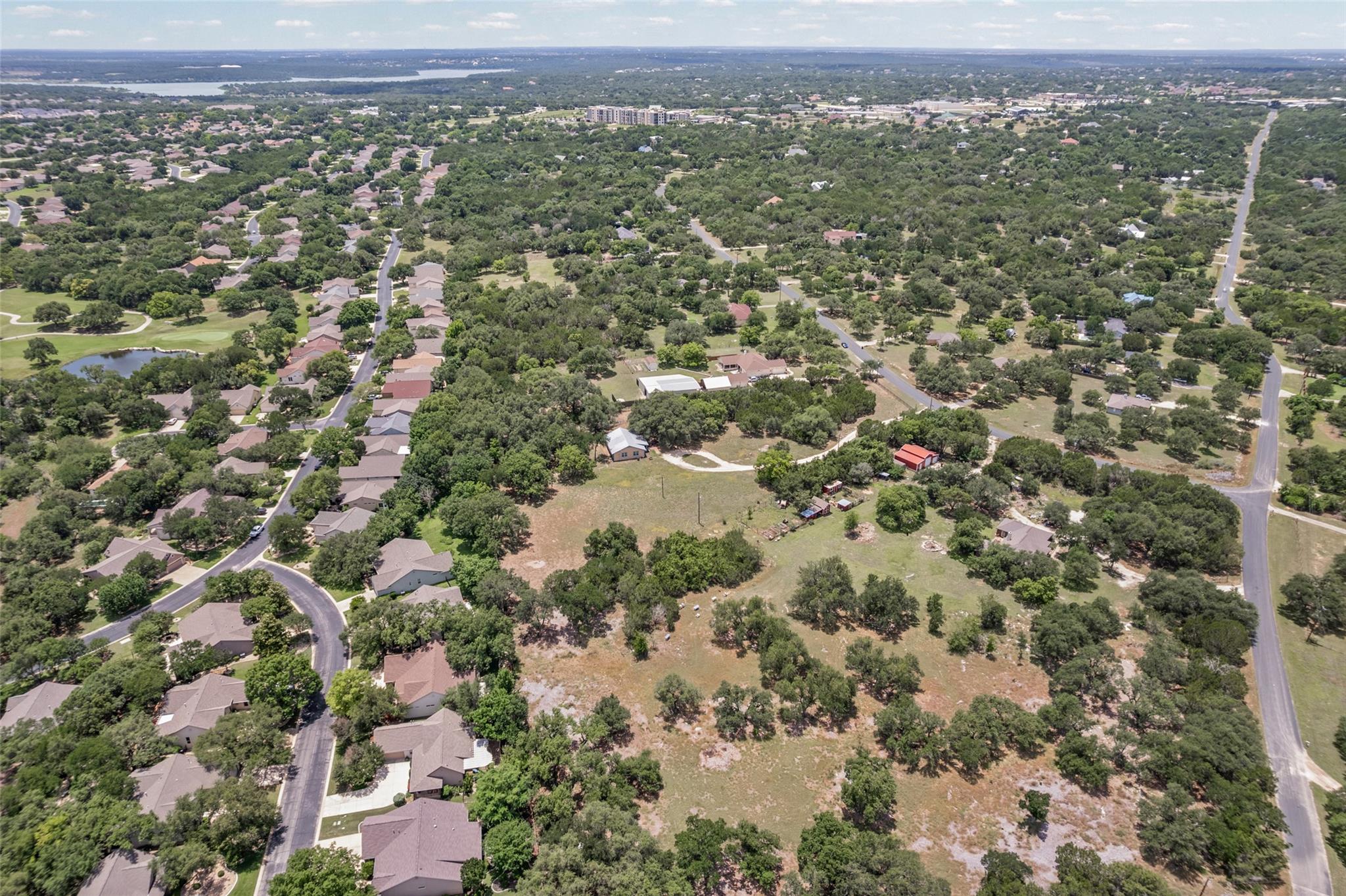 6843 S Lakewood Dr, Georgetown, TX 78633