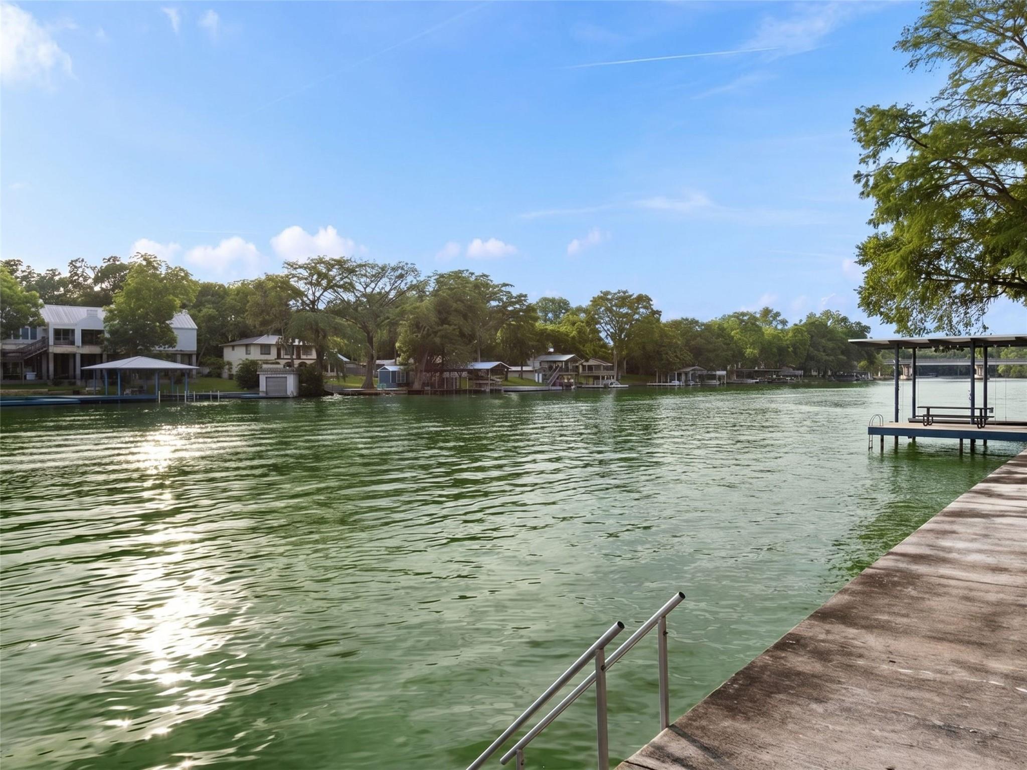 230 Turtle Ln, Seguin, TX 78155