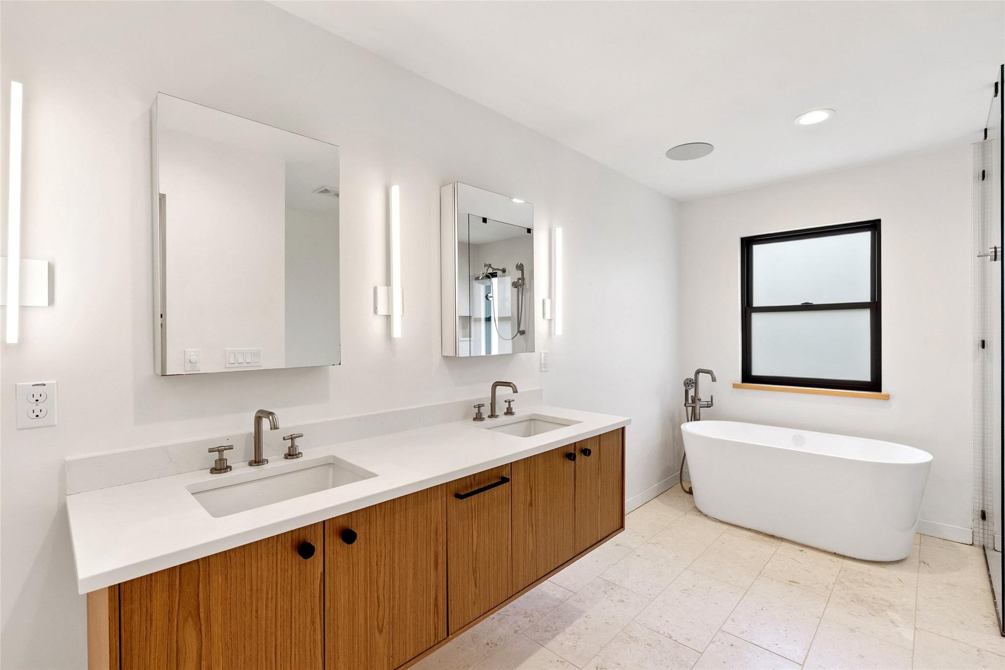 1402 Hutto Rd, Georgetown, TX 78626