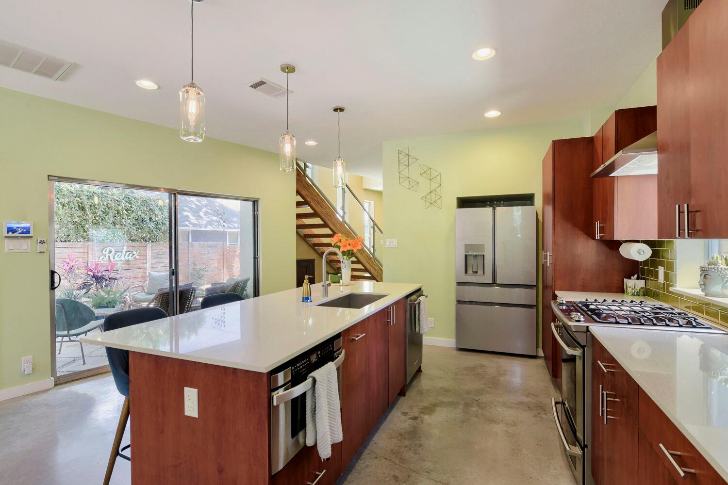2112 Haskell St # A, Austin, TX 78702