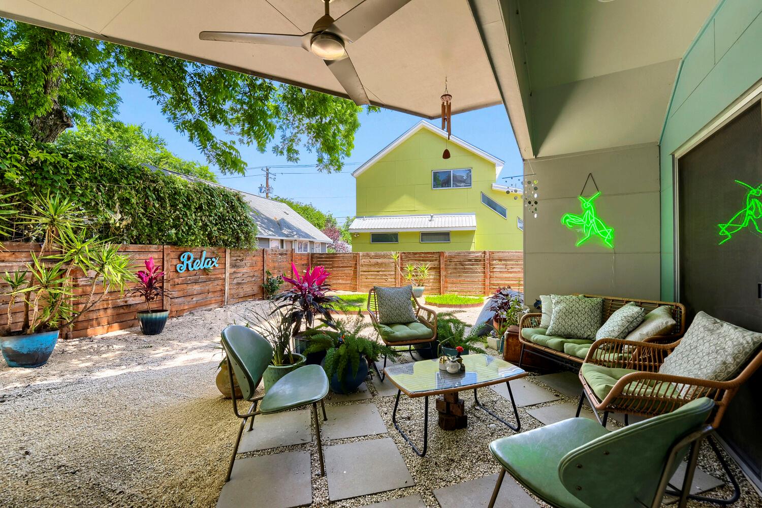 2112 Haskell St # A, Austin, TX 78702