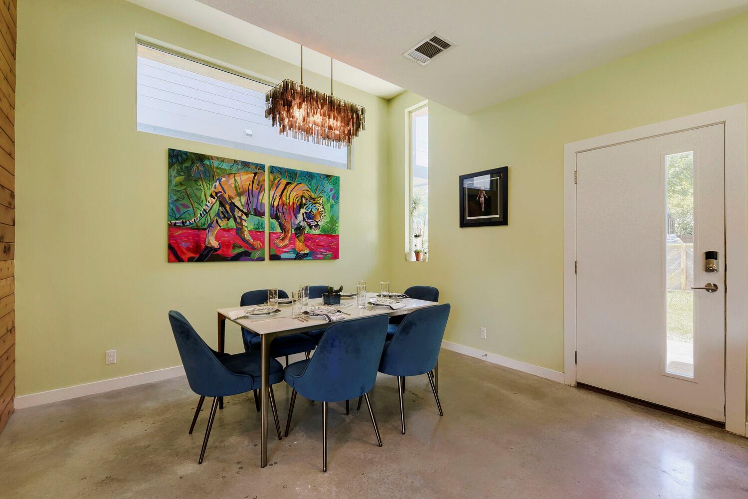2112 Haskell St # A, Austin, TX 78702