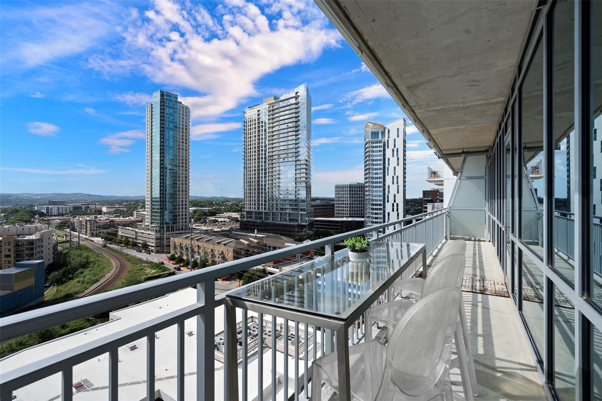 222 West Ave # 1404, Austin, TX 78701