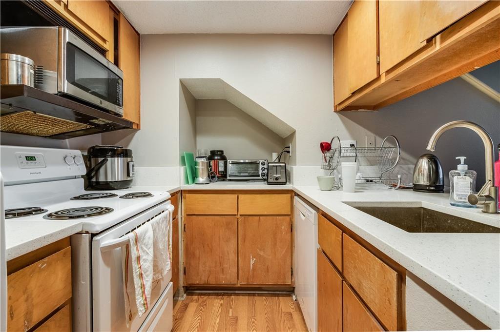2510 San Gabriel St # 305, Austin, TX 78705