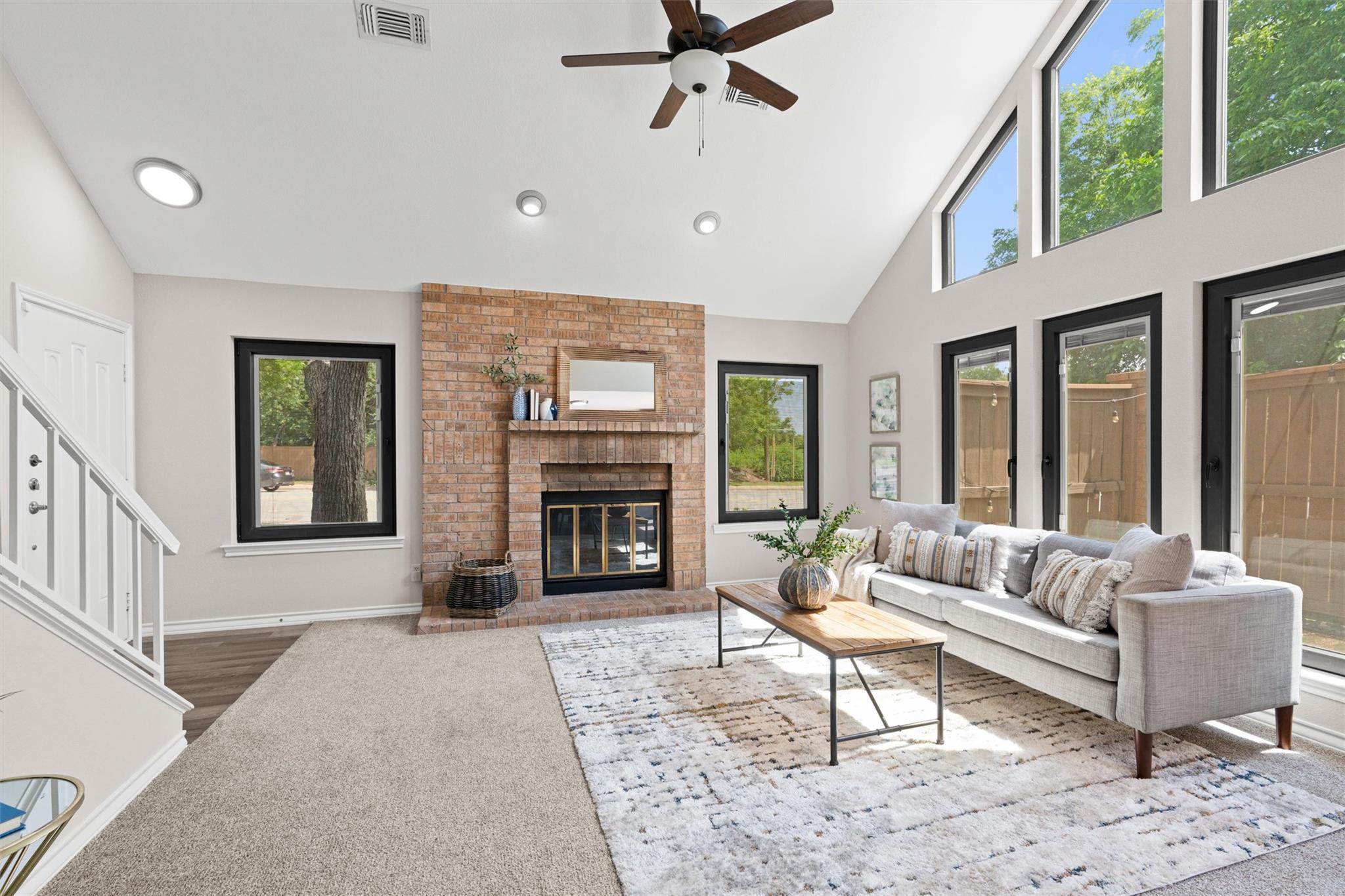 11310 Spicewood Club Dr # 19, Austin, TX 78750