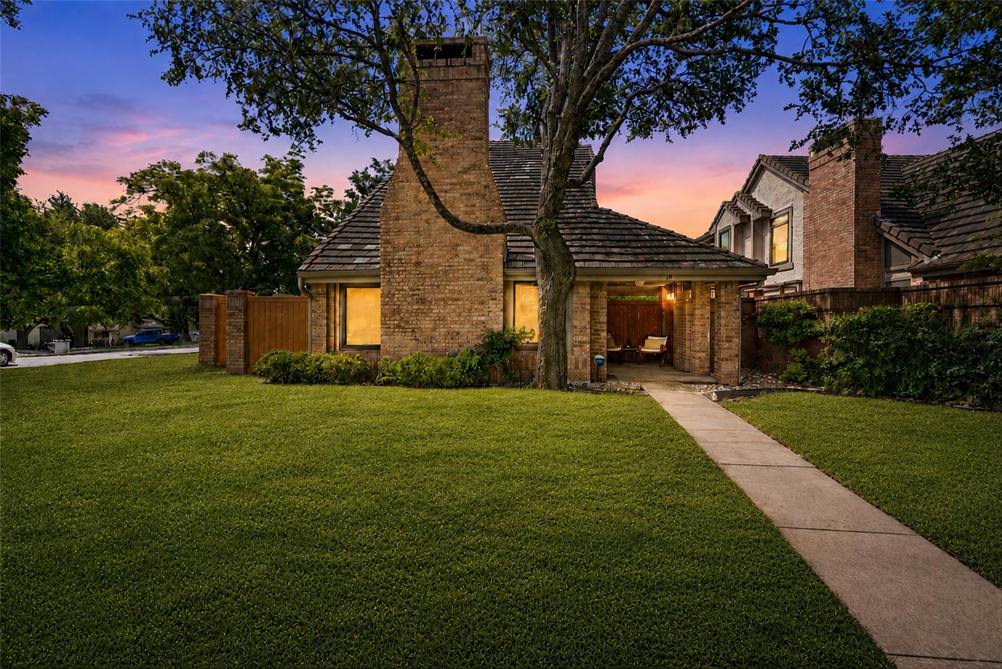11310 Spicewood Club Dr # 19, Austin, TX 78750