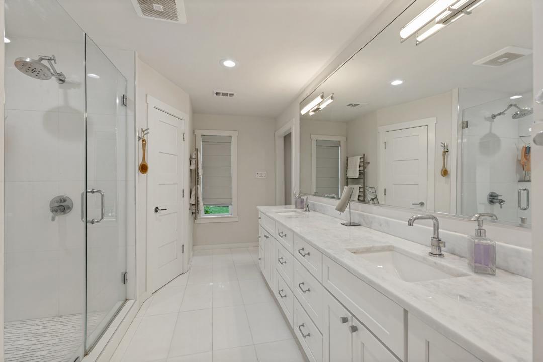 7413 Fireoak Dr, Austin, TX 78759