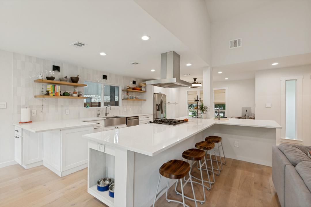 7413 Fireoak Dr, Austin, TX 78759