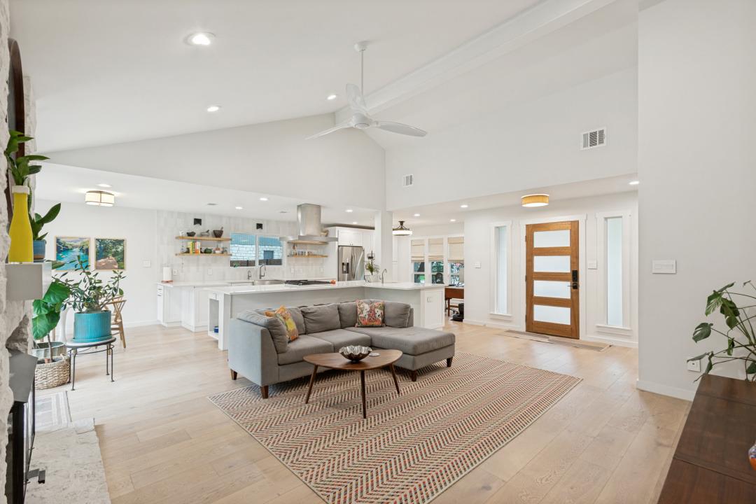 7413 Fireoak Dr, Austin, TX 78759