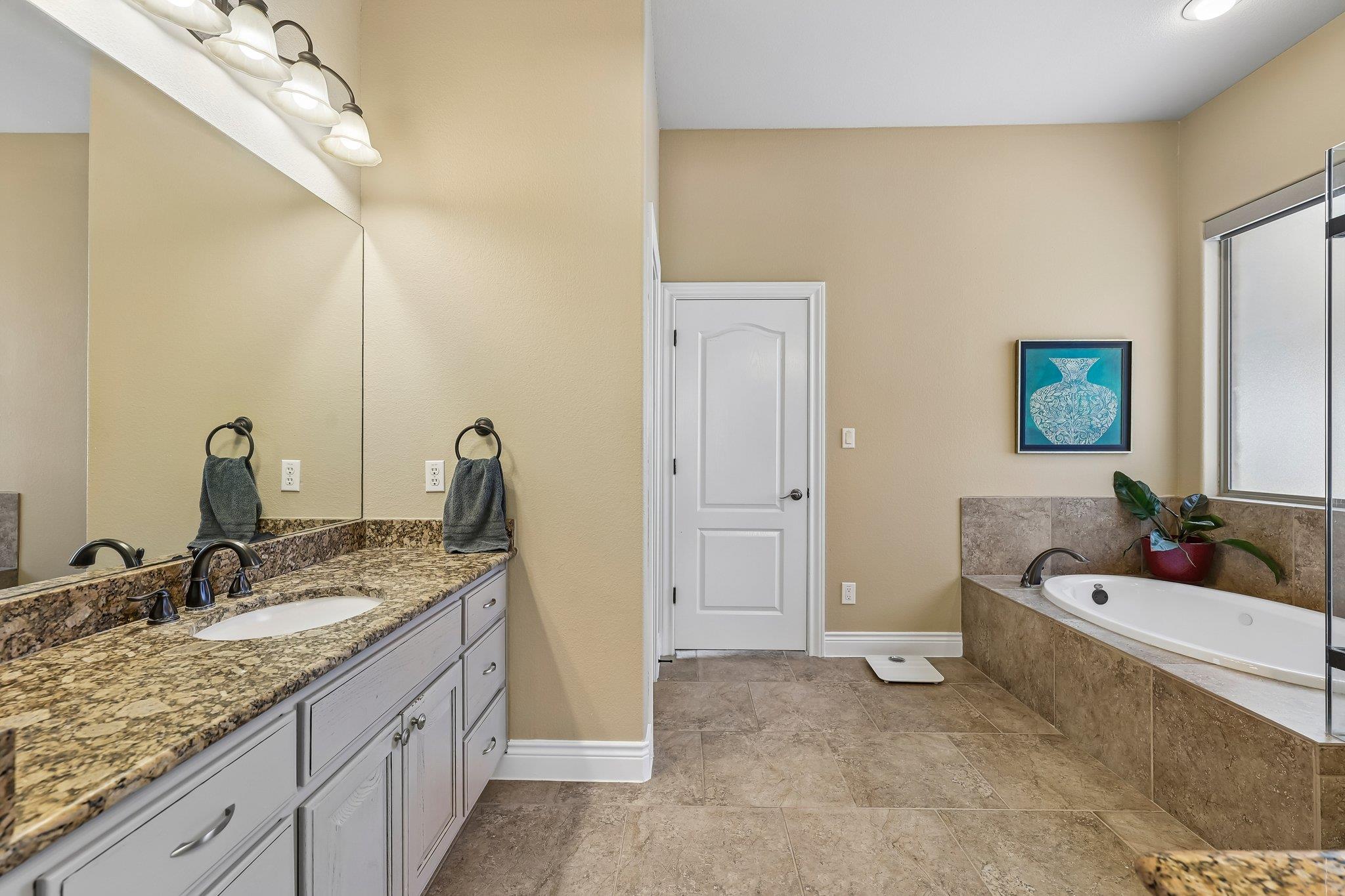 187 Pioneer Psge, Bastrop, TX 78602