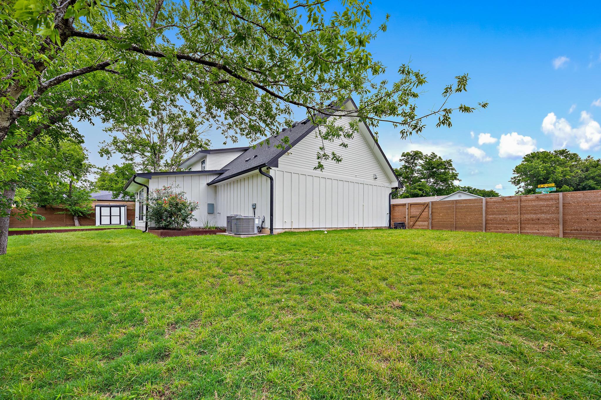 5700 Sutherlin Rd, Austin, TX 78723